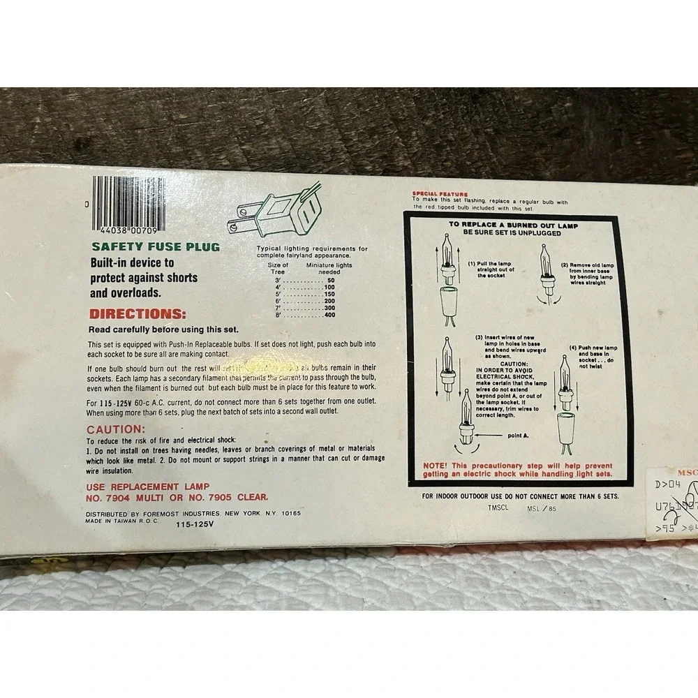 Vintage Foremost‎ Industries Indoor Outdoor Blue 50 Bulb Light Set